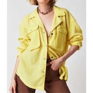 Free People Izzy Cargo Double Cloth Buttondown Shirt Lazy Day Yellow Medium